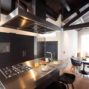 Amazing Modern Design Home, Campo Dei Mori. Wifi , Venedig Italien