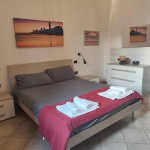 Casa Carlo With Parking Near The Center , Bari Italien